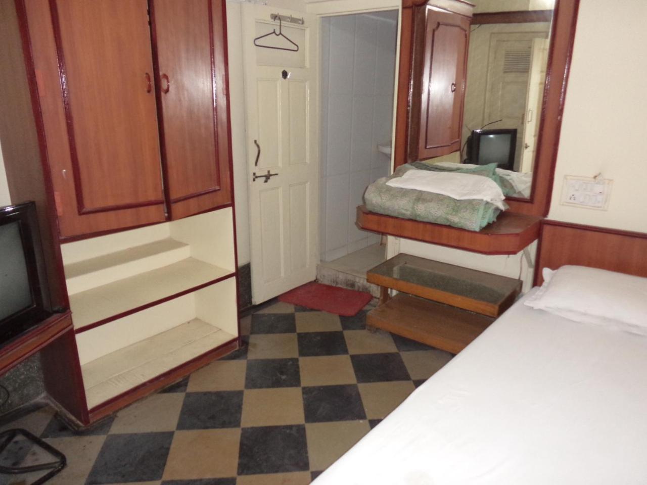 Hotel Neelkamal Indore Exterior photo